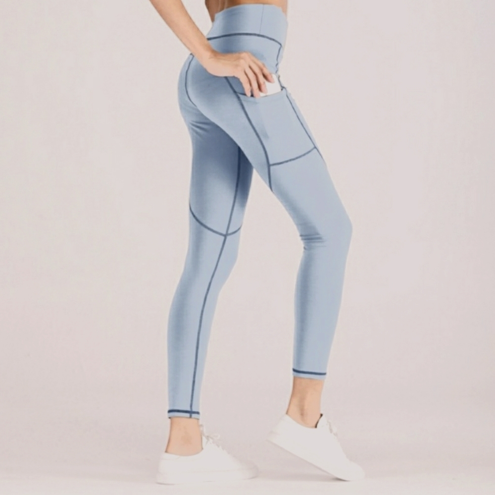 Blanca Line high waist yoga leggings with pockets